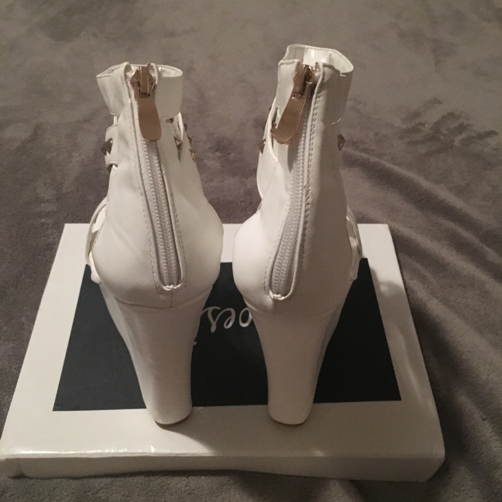 Platform Wedges - Picture 3 of 5